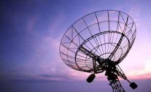 cropped-antena-radio